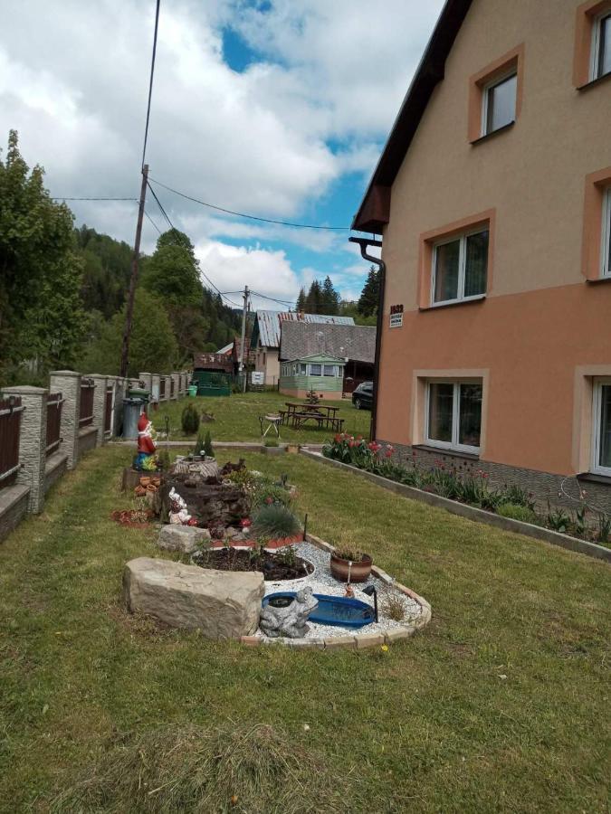 Bozka Apartment